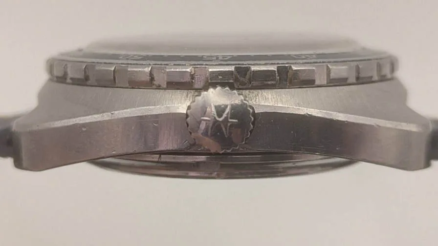 Hamilton Pan-Europ 703 Left View